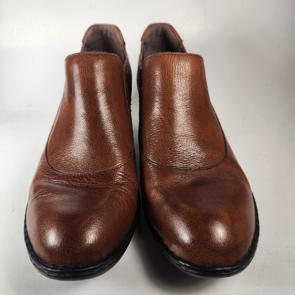 BORN Women's Rissa Ankle Booties Size 9 Brown Leather Western Heel Slip On - Picture 10 of 13